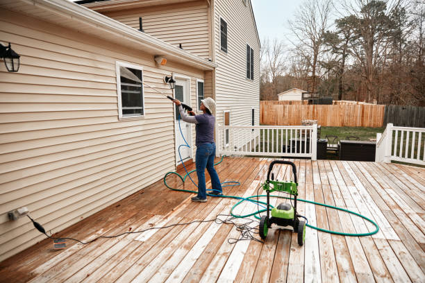 Best Roof Pressure Washing  in Mill City, OR