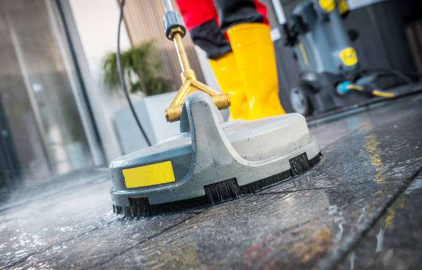 Why Choose Our Certified Pressure Washing Experts for Your Project Needs in Mill City, OR?